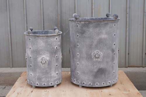 Galvanised planters  Zinc garden pots - Image 7