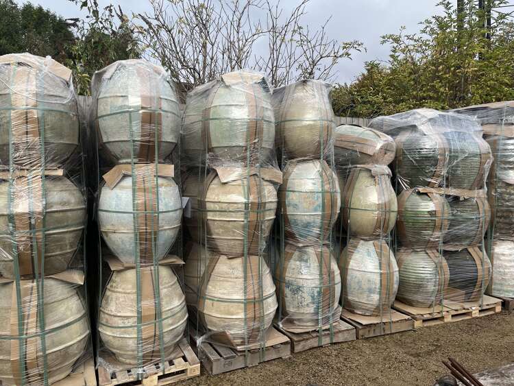 Olive jars in stock - Image 6