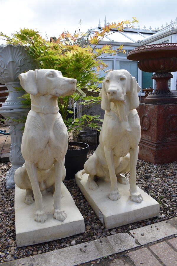 Pair of Jacquemart hunting dogs by Haddonstone.