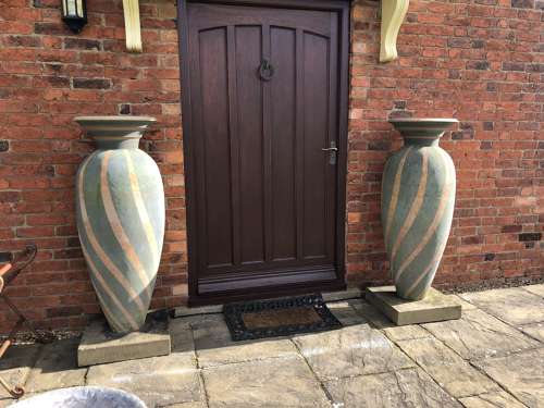 Pair of Philip Simmonds pots -