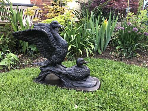 Bronze garden statue of two ducks - bronze duck sculpture