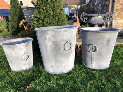 Round Zinc Iron Planter with ring handles 59 cm