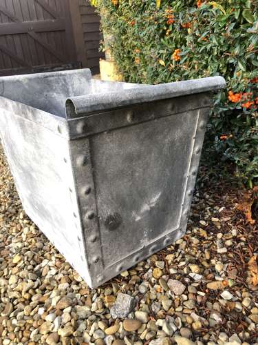 Small Galvanised Tanks - Metal Garden Planters - Galvanised Planter