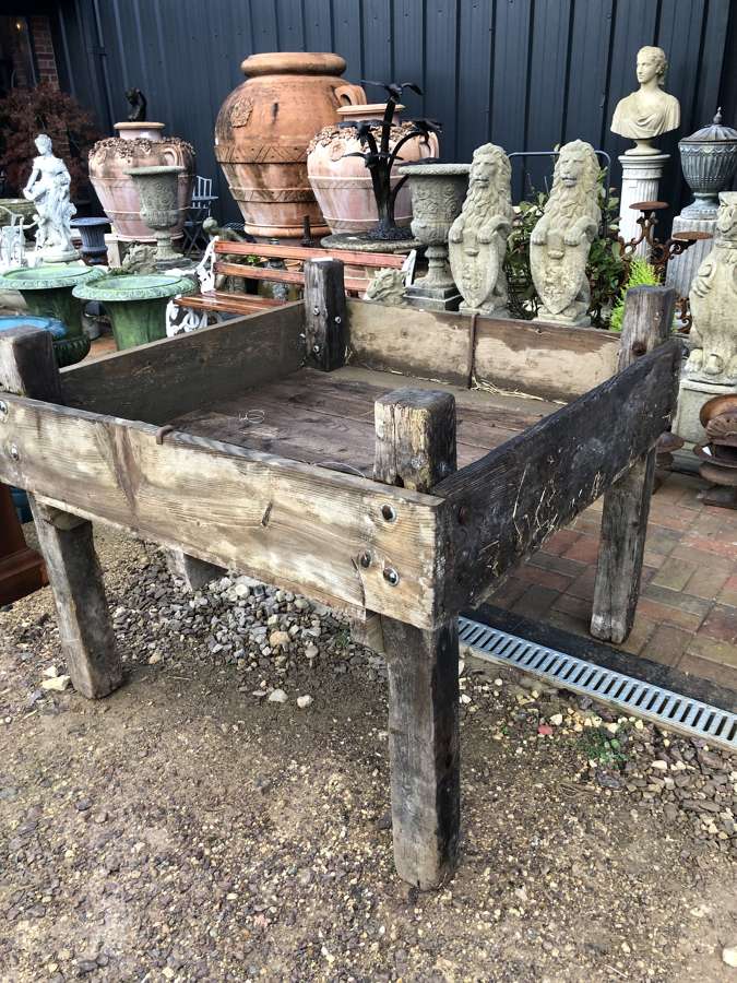 Wooden hay manger - Raised Garden Planter