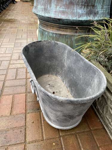 Small Galvanised Bath with Ring Handles - Zinc Planter