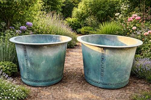 Large Copper Effect Iron planter - Verdi Green Riveted Planter