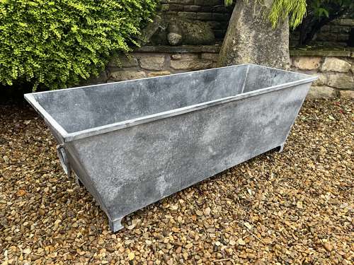 Galvanised Trough - Zinc Planter with ring handles 123 cm