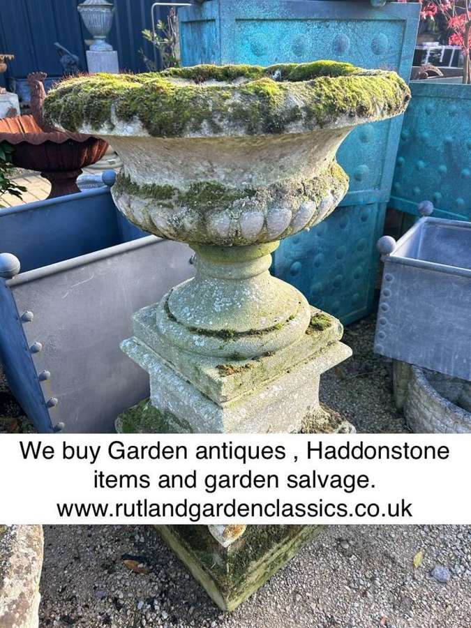 Stone garden urns WANTED