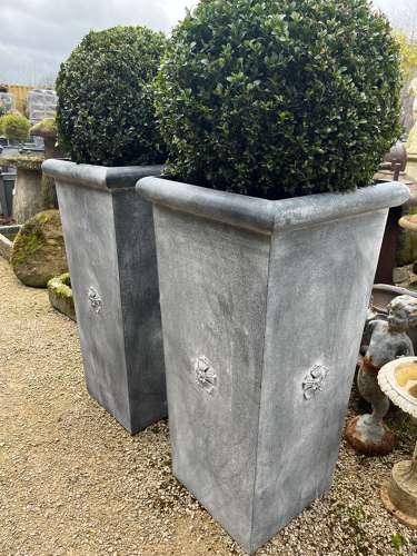 Tapered Galvanised Planter 85 cm - Zinc planters