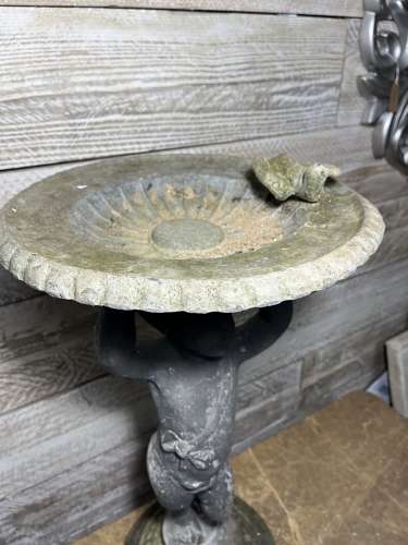 Lead Bird Bath with Cherub figure - Putti Bird Bath