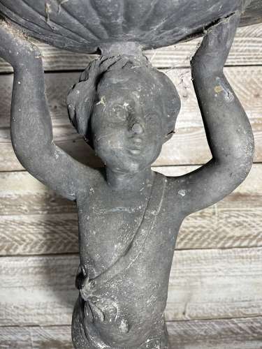 Lead Bird Bath with Cherub figure - Putti Bird Bath