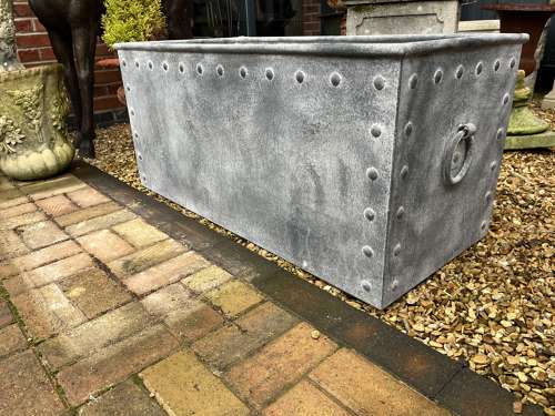 Galvanised trough / Planter - cattle trough 110 cm