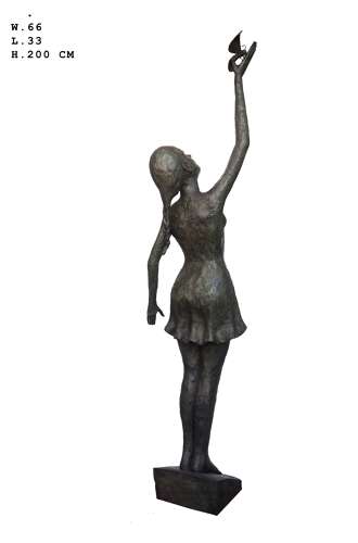 Bronze Sculpture of Girl - Bronze sculpture