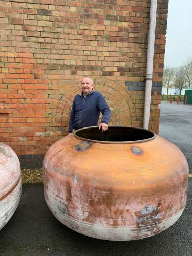 EX LARGE COPPER PLANTER - LARGE COPPER POT