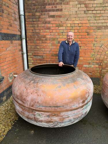 EX LARGE COPPER PLANTER - LARGE COPPER POT