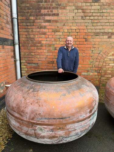 EX LARGE COPPER PLANTER - LARGE COPPER POT