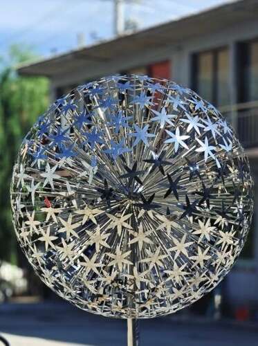 Stainless steel Allium sculpture - stainless steel sculpture
