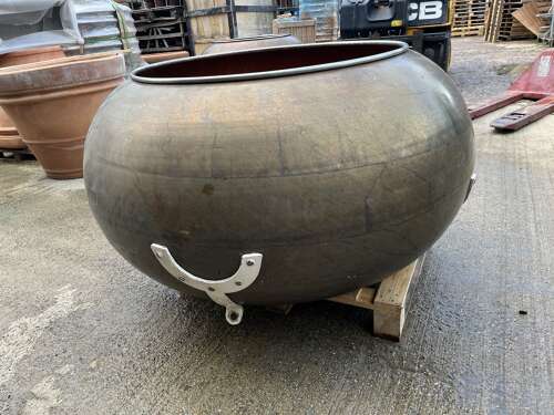 Extra large copper planter - Heavy duty copper