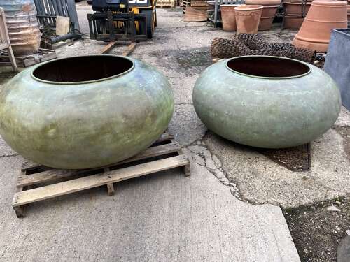 Antique copper - reclaimed copper cauldron 120 cm diameter