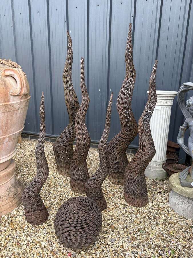Metal Sculpture Set