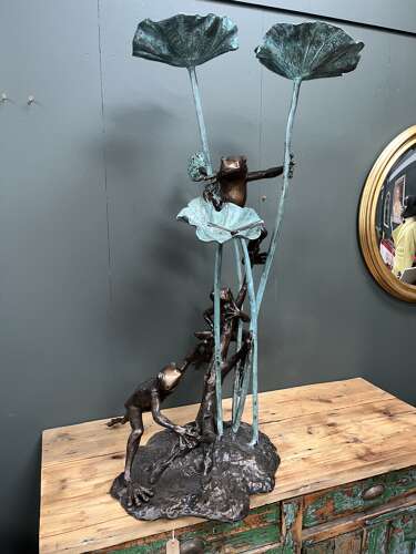 Bronze water feature - bronze sculpture of frogs and waterlillys