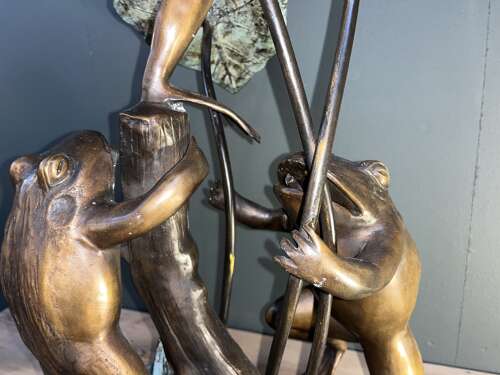 Bronze frogs ornament - bronze water feature