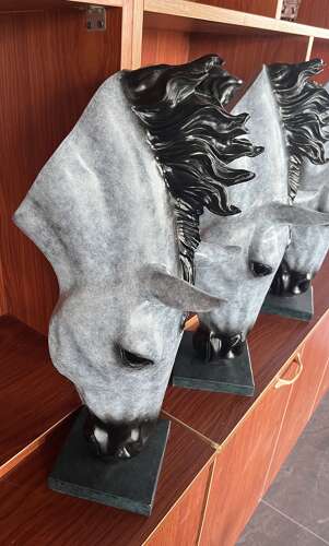 Bronze horse head - bronze horse sculpture