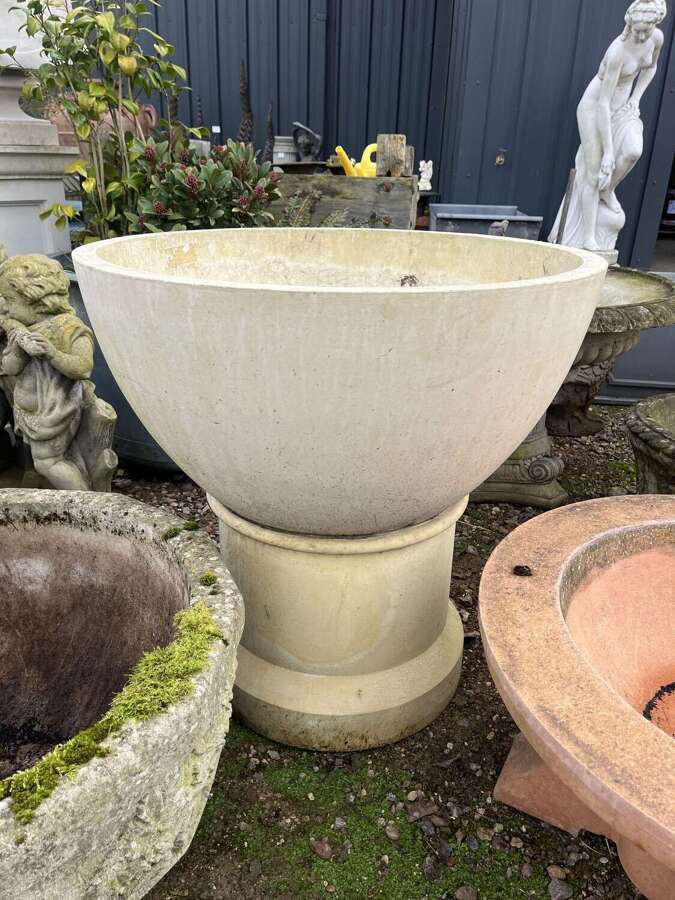 Crucible bowl planter - water feature by Haddonstone