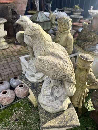 Pair of stone eagles 60 cm
