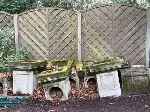 Pair of Large stone plinths by Haddonstone 100 cm
