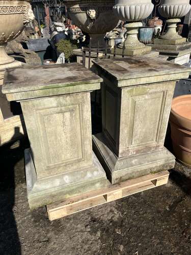 Pair of Large stone plinths by Haddonstone 100 cm