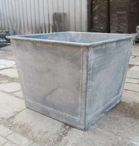 Ex Large Saxon planter 75 cm sq Heavy Duty
