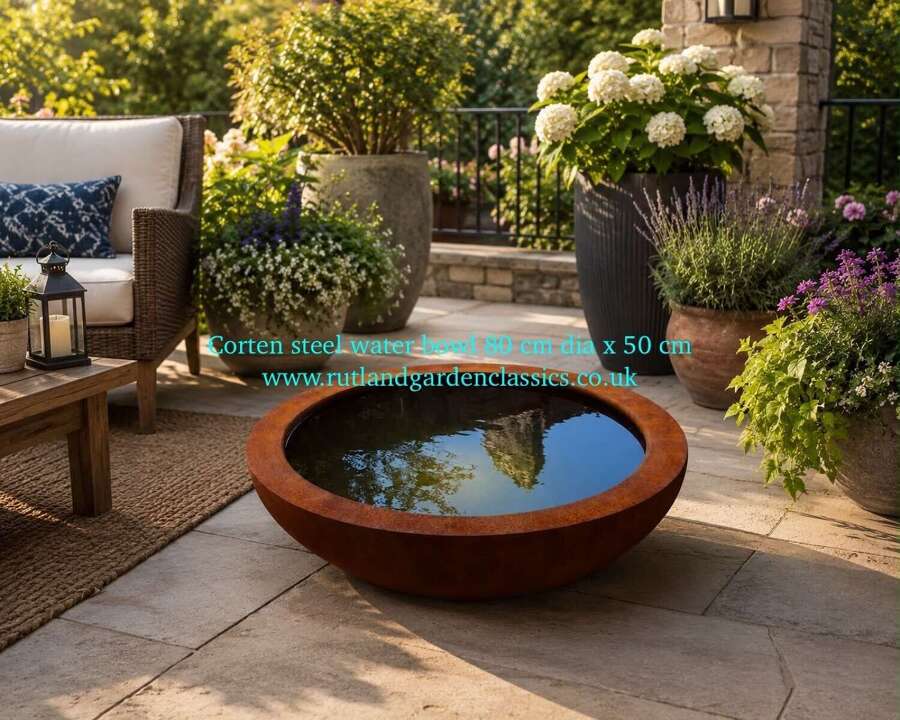 Corten steel water bowl. 80 cm diameter