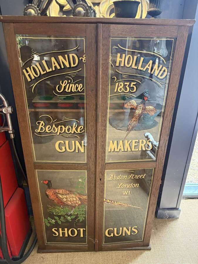 Holland and Holland style gun cabinet