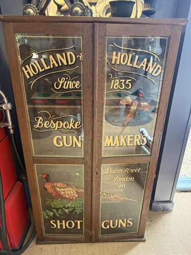 Holland and Holland style gun cabinet