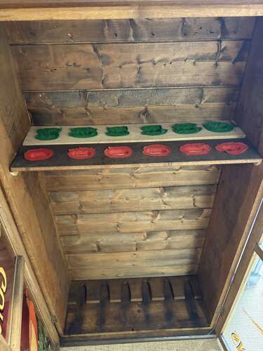 Holland and Holland style gun cabinet